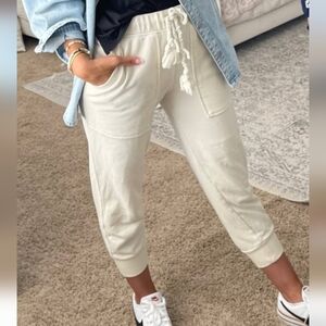 Abercrombie & Fitch Joggers V Waistband Soft A&F Collection Cream M